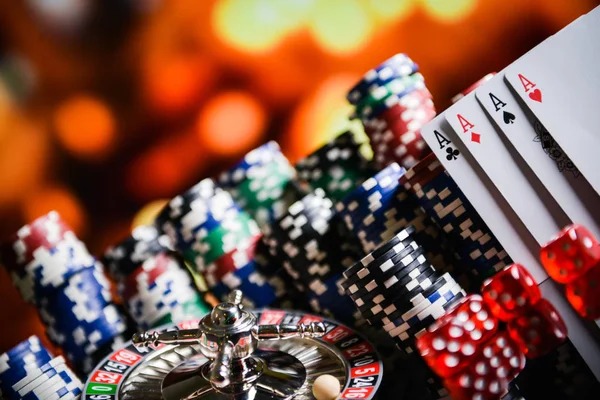 judi 188 operations team managing live-dealer studios and sportsbook markets